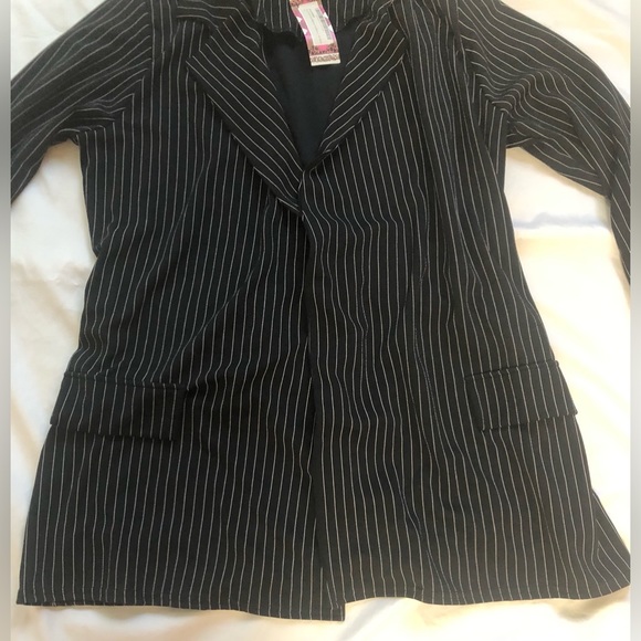 PINSTRIPE BELTED JACKET SIZE: 16 - Picture 4 of 12